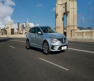 Renting  PEUGEOT 2008 ACTIVE BLUEHDI 110 S&S 6 VEL. MAN